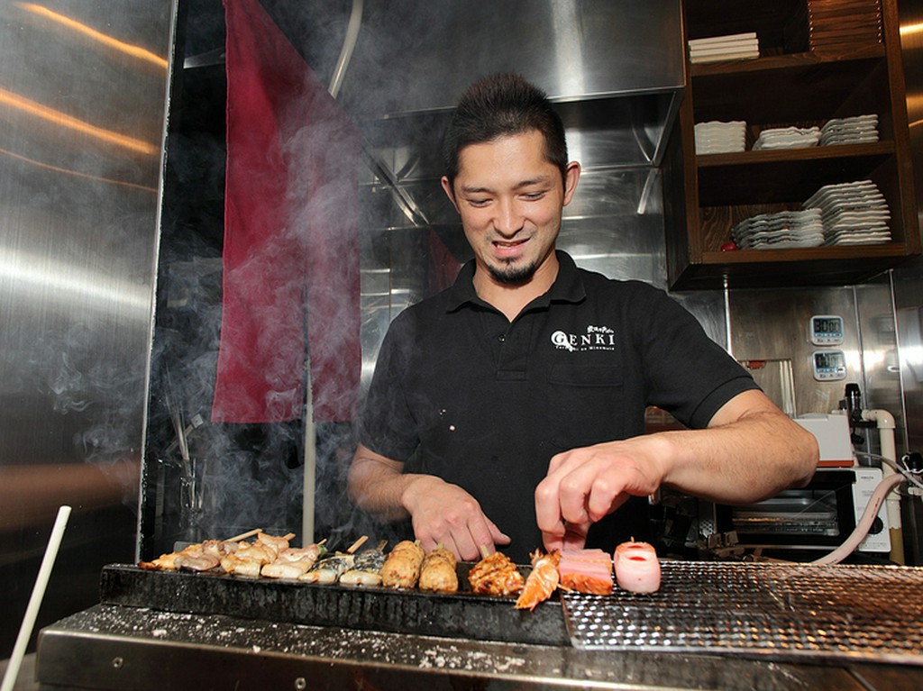 お酒の肴はやっぱりコレ！　絶妙な焼き加減が魅力の「串焼き」