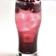 ぶどうがギュッと濃縮された癖になる味わい。