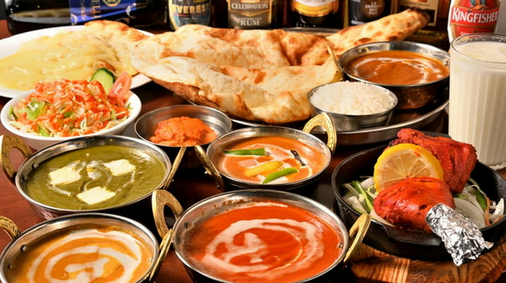 ボリューム満点、種類豊富な『食べ放題飲み放題』