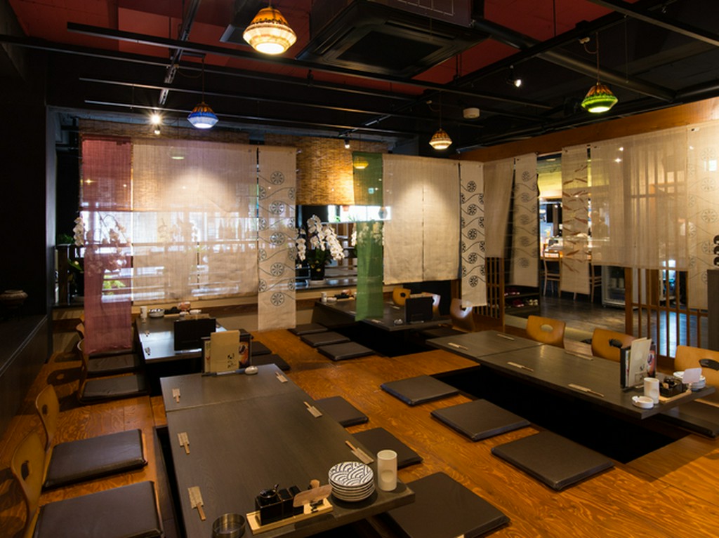 落ち着いた店内の雰囲気はビジネス利用にもぴったり