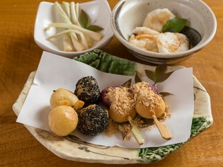 伝統的な沖縄料理と融合させていく、旬の魚介や野菜