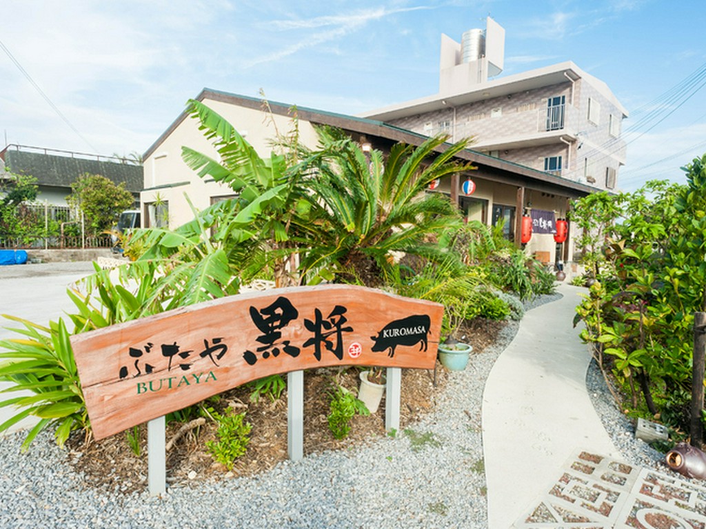 植物たちに癒される空間。入店前から期待に胸がふくらみます