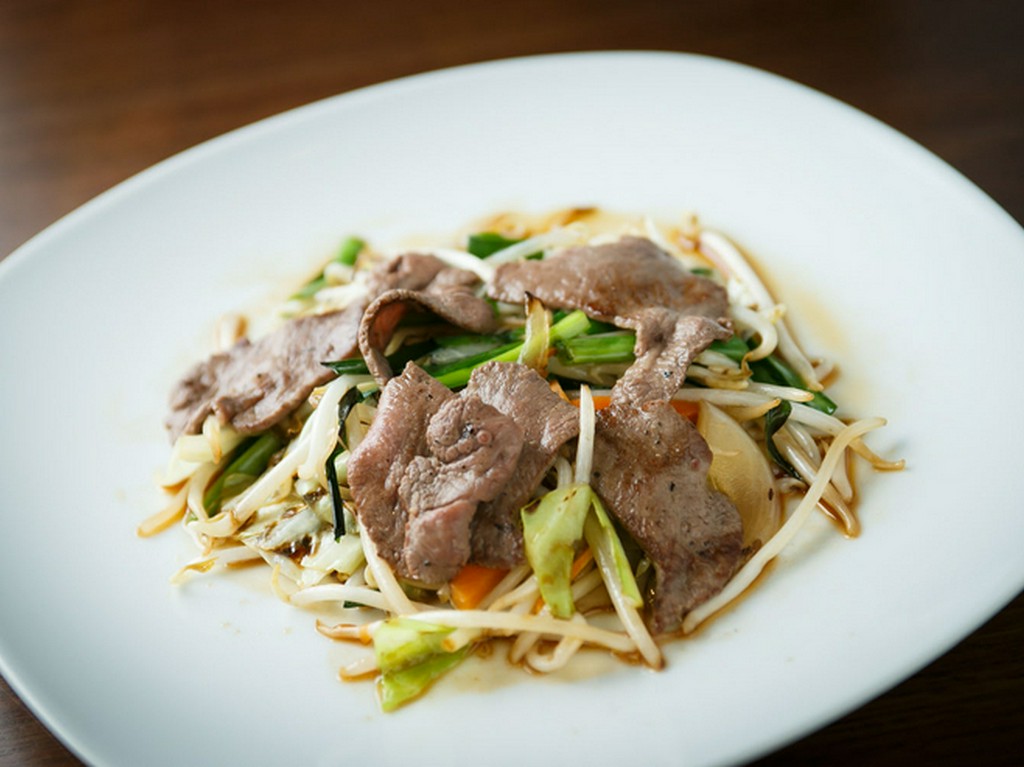 牛タンと野菜の炒め