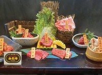 天元豚と山形牛が味わえる店長おすすめの盛り合わせです！！

※盛り合わせ内容は入荷状況により内容が変更になる場合があります。
※写真は（2人前）です