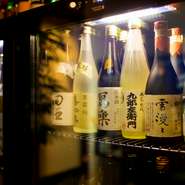 通好みの日本酒も充実のラインナップ