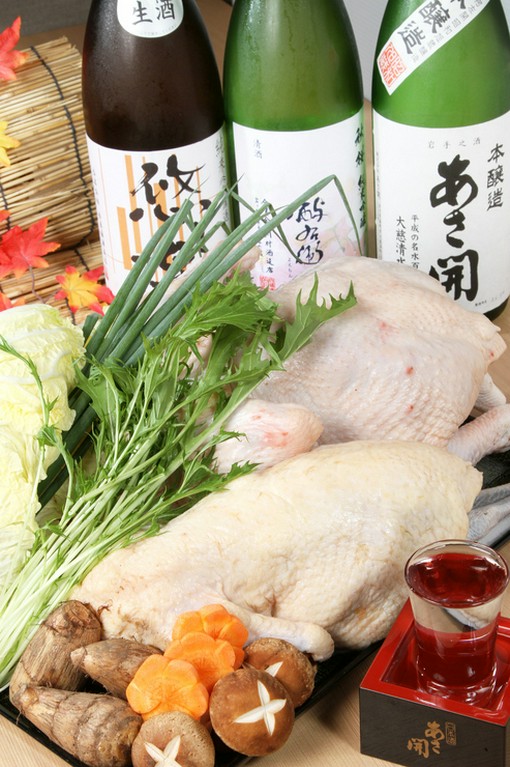 鶏を知り尽くした店長が選ぶ、新鮮な地鶏の数々