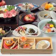 旬の食材をふんだんに織り込んだ日本料理は、「目」と「舌」を満足させる絶品揃いです。