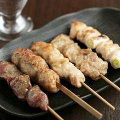 いいネタ＆希少部位が自慢の【炭火焼鳥　kanzo】