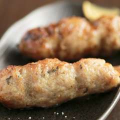 じゅわっと口の中に肉汁が溢れる手づくり『つくね』