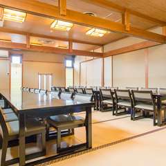 大人数のグループにも対応する計92席の大バコ店