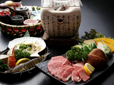 山海の幸を炭火で味わう『炭火焼きコース』