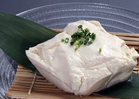 道南大豆100％のお豆腐、ぜひお塩でお召し上がりください！