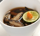 今や貴重な食材のひとつ、噴火湾より直送です。