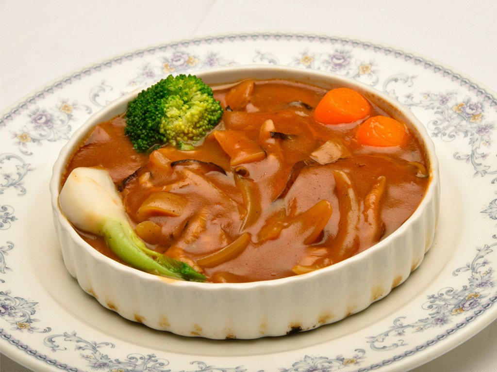 １カ月以上かけたデミグラスソースが決め手の『ビーフシチュー』