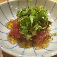 まろやかでさっぱり『マグロとアボカドのポン酢ジュレ仕立て』