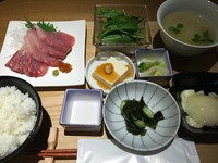 毎日日替わりランチを含め2～3種類のランチを提供しています。