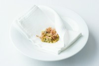 ディナー一番人気。その時その時の”旬”の山形県産食材を用いて「アル・ケッチァーノ」奥田シェフの理論のコース。
12品程度でご提供いたします。