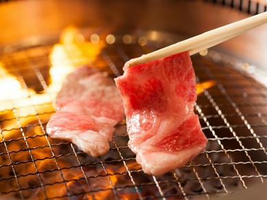 上質な九州の国産牛と一緒に美味しいお酒を堪能