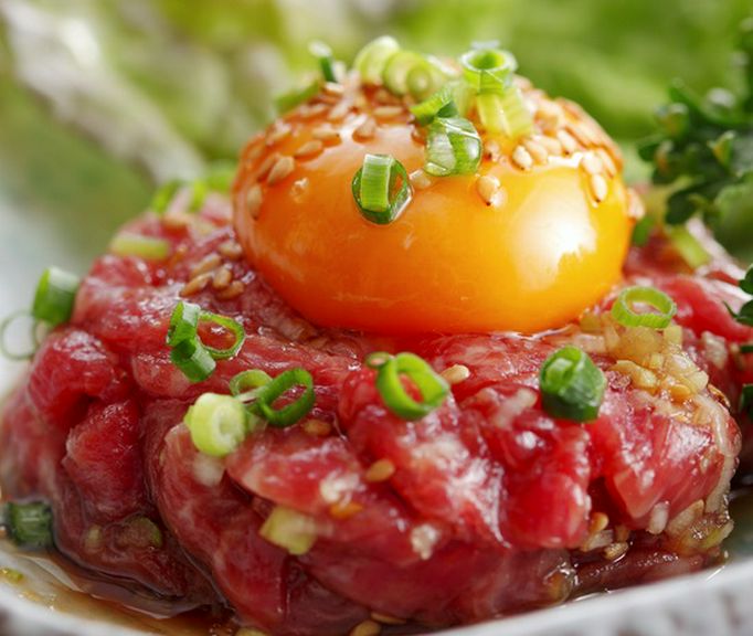 ついに復活!鹿児島黒毛和牛使用『和牛ユッケ』