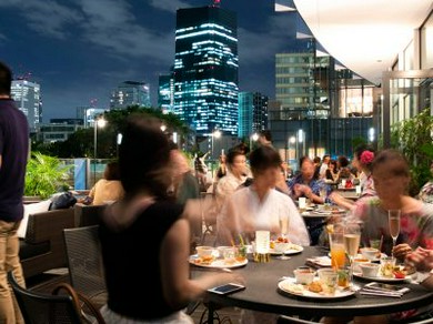 檜坂公園を見渡すお店