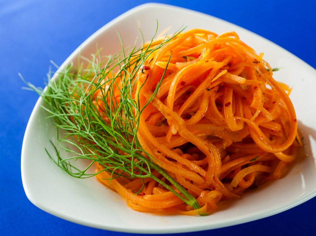 さっぱり味の定番前菜『にんじんサラダ』