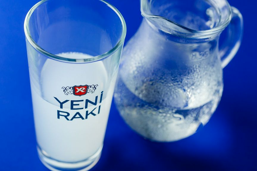 爽やかな風味が特徴のトルコの大衆酒