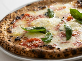 素材の味わいが一口ごとに広がる『ピッツァ・アルフィレット』