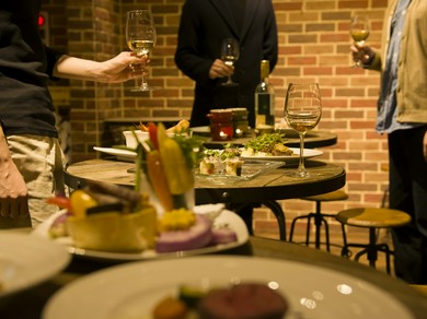 歓送迎会に—異なる個性&テイストの4フロアは貸切も可能です