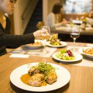 デートの大切なひと時には【Tante Grazie】をご利用ください。池袋の喧騒とはかけ離れた落ち着いた雰囲気の中で、シェフが腕を振るう絶品のイタリアンをお楽しみください。