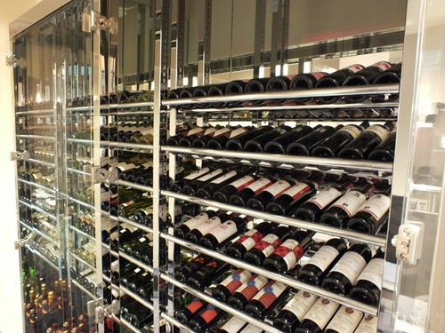 お料理と相性の良い様々なワインをご提案