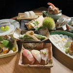別邸竹の庵料理長“小林努”が贈る和食会席全9品をご堪能下さい。