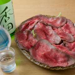 サラダ感覚で女性にも人気の『ローストビーフ』