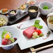 キャンセルは２日前までにお願い致します。当日のキャンセルに関しましては、キャンセル料としてお食事代100％を頂いております。予めご了承下さい。