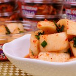 大根には消化を助け胃酸過多･胃もたれ･胸やけなどに効果があるそうです。
そしてキムチは植物性乳酸菌がたっぷり、カプサイシンの作用で体もポカポカ！
発酵食品で免疫力をUPしましょう。