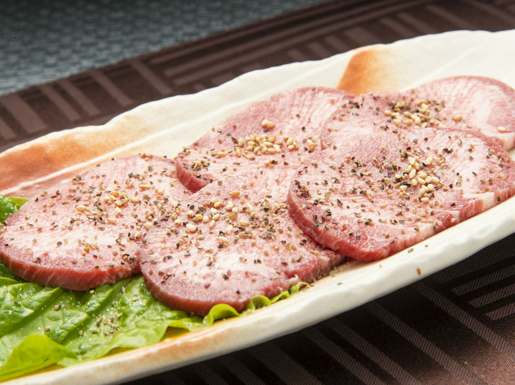 歯ごたえ、塩加減抜群のおいしさ『上塩タン』