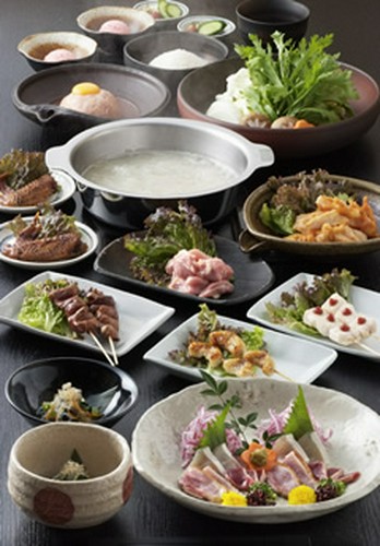 『水炊き』も『串焼き』も楽しめる、博多水炊き会席「雅」