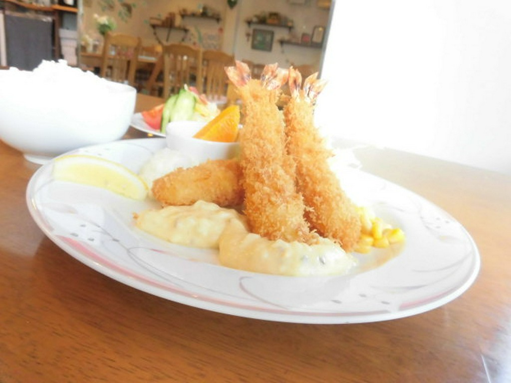 洋食屋さんの海老フライ（３本）