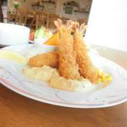 （キャベツのマリネ・スープ・ライス付）