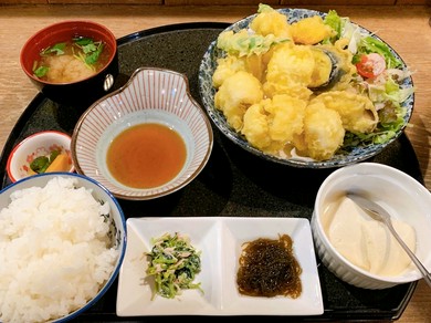 ランチ♪活はも 天ぷら定食 【テイクアウトできます】【ご飯・お味噌汁・手作り豆腐お代わりどうぞ！！】