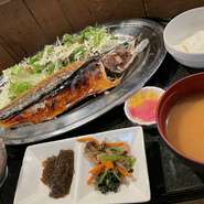 ランチはご飯、お味噌汁、自家製豆腐おかわりどうぞ～‼️
※米価格高騰の為、ご飯のお代わり2回目からは+100円頂きます。