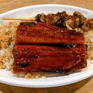 【テイクアウト】うなぎ丼(きも串付き)