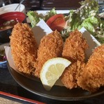 特大カキフライ4ケ
※生ものですので、お持ち帰り後すぐにお召し上がり下さい。