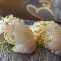 天然平目のお寿司見立て