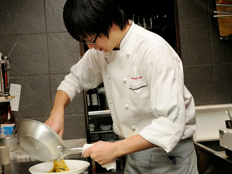 熟練した料理人がソースまで手づくりした本格的な味