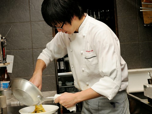 熟練した料理人がソースまで手づくりした本格的な味