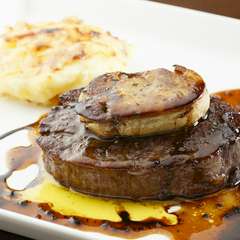 数量限定の『牛フィレ肉とフォアグラのロッシーニスタイル』