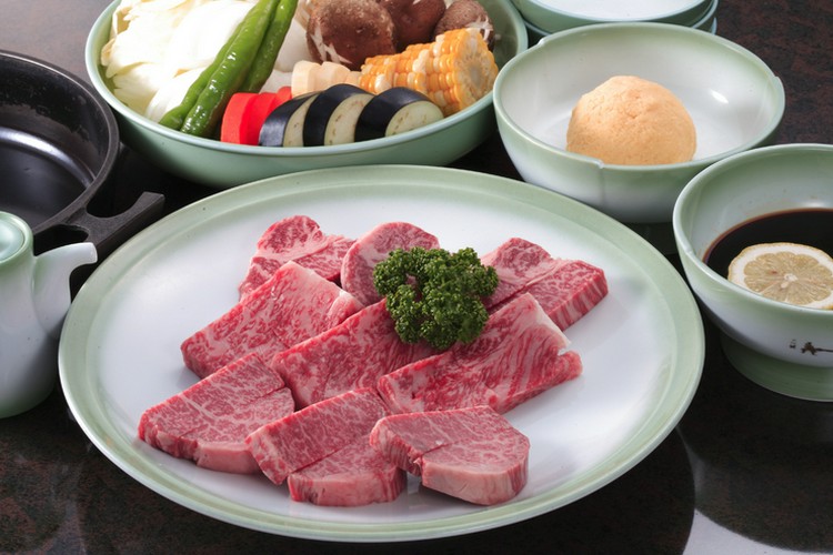 モリタ屋 東京丸の内店 丸の内/しゃぶしゃぶ・すき焼き | ヒトサラ