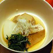 京都ならではの一品がいただきたければ、ぜひこちらを。旬の京野菜が、海の幸とともに味わえます。
