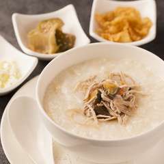 滋味深く、体に染み渡るメニュー『広東粥』
