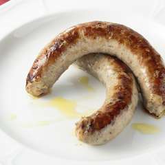 ポルチーニやトリュフで、風味の変化を楽しめる『サルシッチャ』